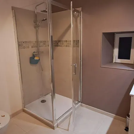 Petit La Vigne Est Belle - 2 Etoiles- Sud Charente *